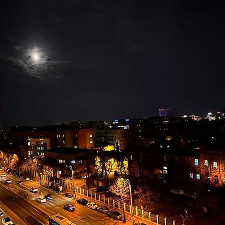 Appartement City View Studio In The Heart Of Bucarest Extérieur photo