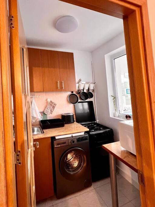 Appartement City View Studio In The Heart Of Bucarest Extérieur photo